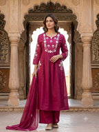 Gulabi Noor Embroidered Slub Cotton Suit Set